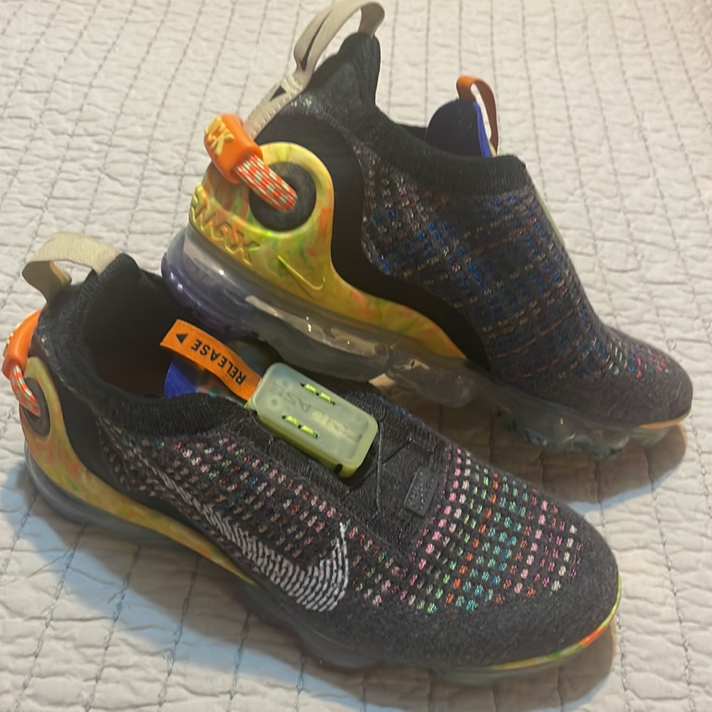 Barely worn Nike Air VaporMax 2020 Flyknit